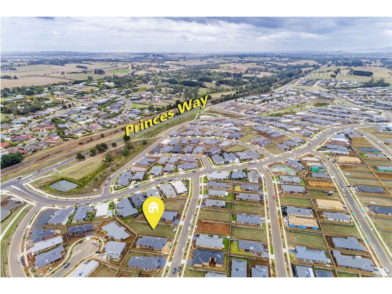 8 Cumberland Avenue, Warragul VIC 3820