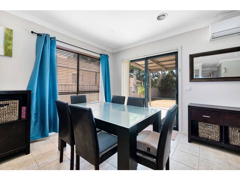 8 Watergum Avenue, Lyndhurst VIC 3975