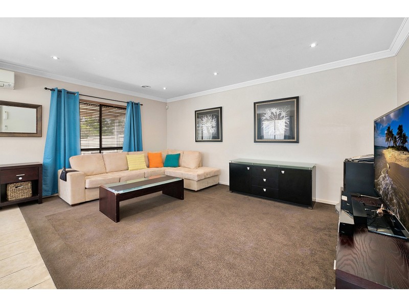 8 Watergum Avenue, Lyndhurst VIC 3975