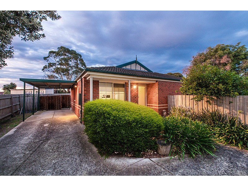 5A Barilla Court, Cranbourne VIC 3977