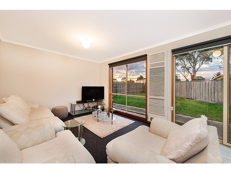5A Barilla Court, Cranbourne VIC 3977