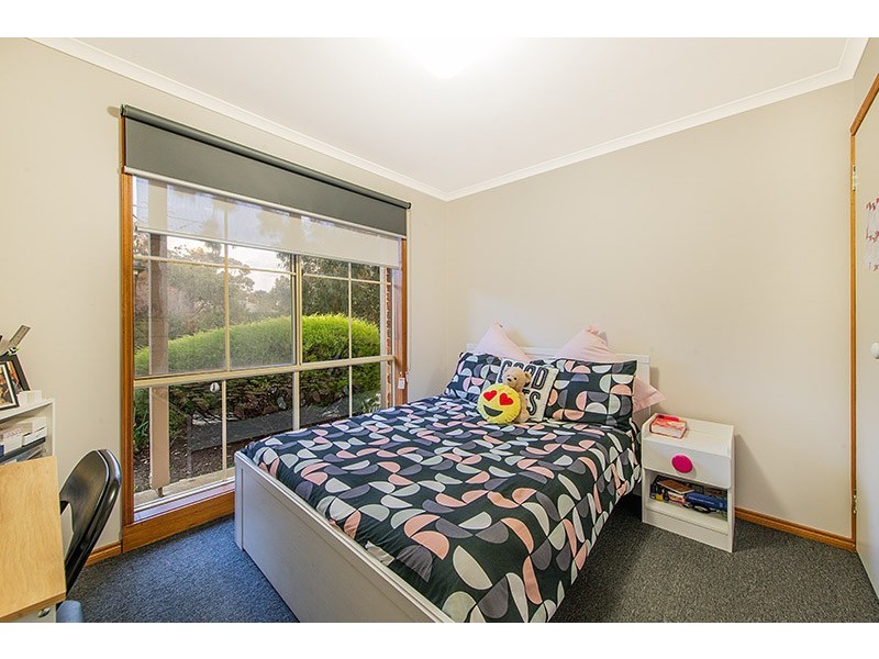 5A Barilla Court, Cranbourne VIC 3977