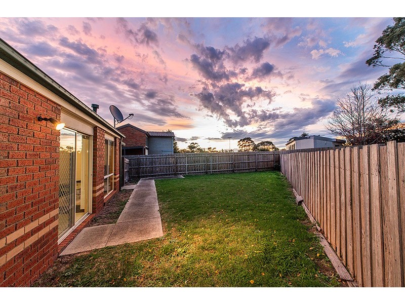 5A Barilla Court, Cranbourne VIC 3977