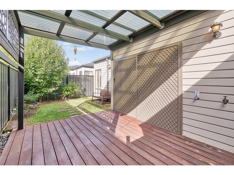 11 Dellinea Street, Cranbourne North VIC 3977