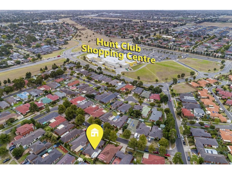 14 Horsham Drive, Cranbourne East VIC 3977