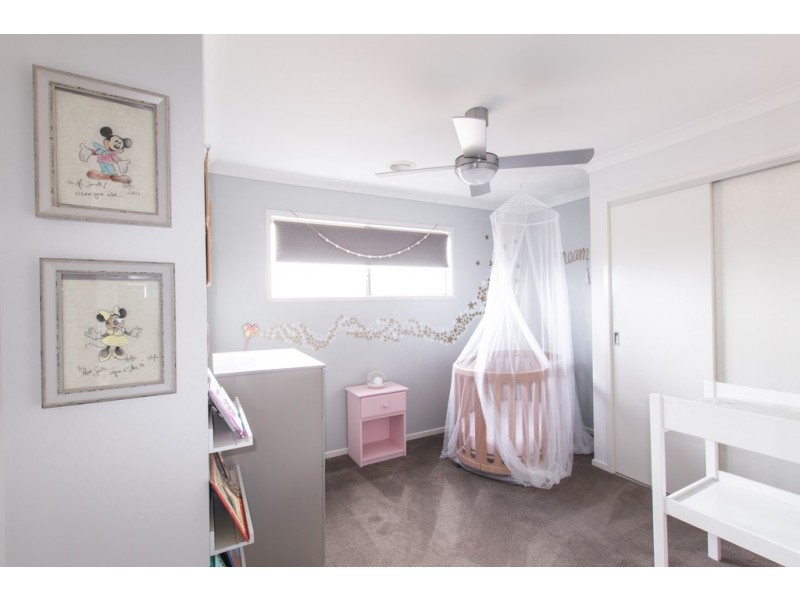 4 Dartnell Street, Cranbourne East VIC 3977