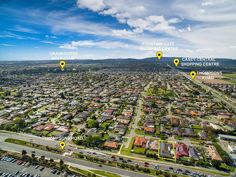 9 Landau Court, Cranbourne North VIC 3977