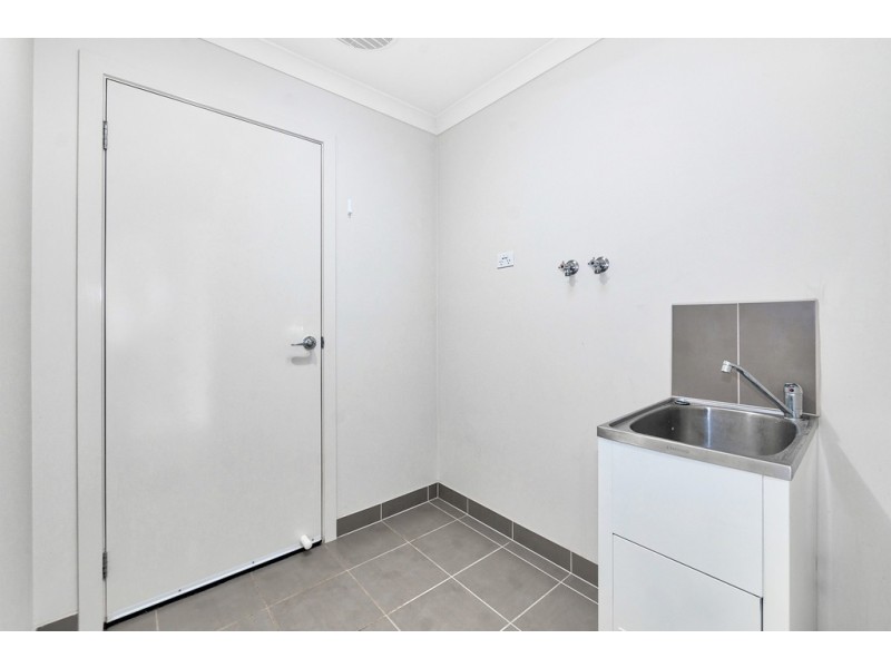 7 Illawarra Ave, Clyde VIC 3978