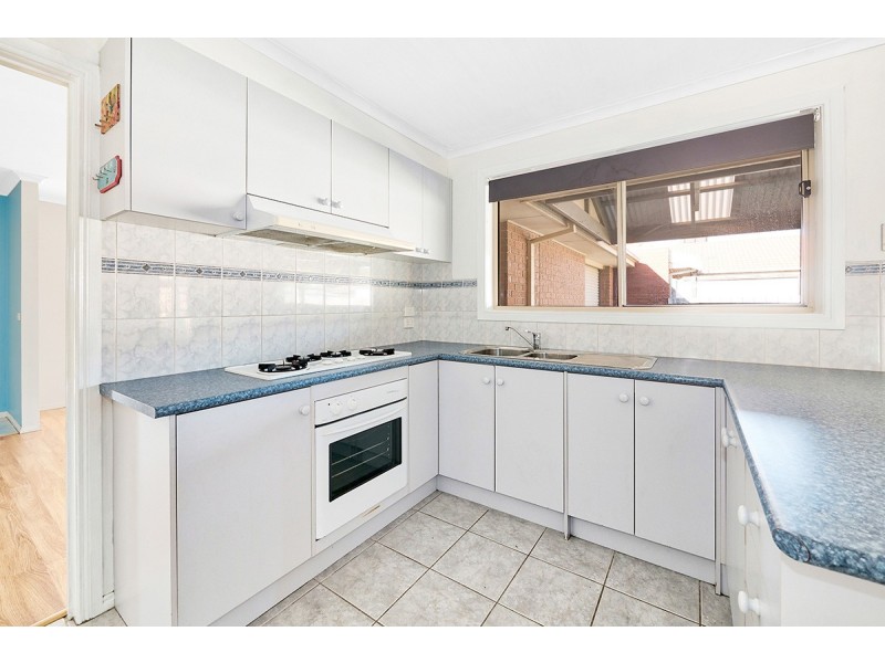 12 Greenmantle Close, Cranbourne West VIC 3977