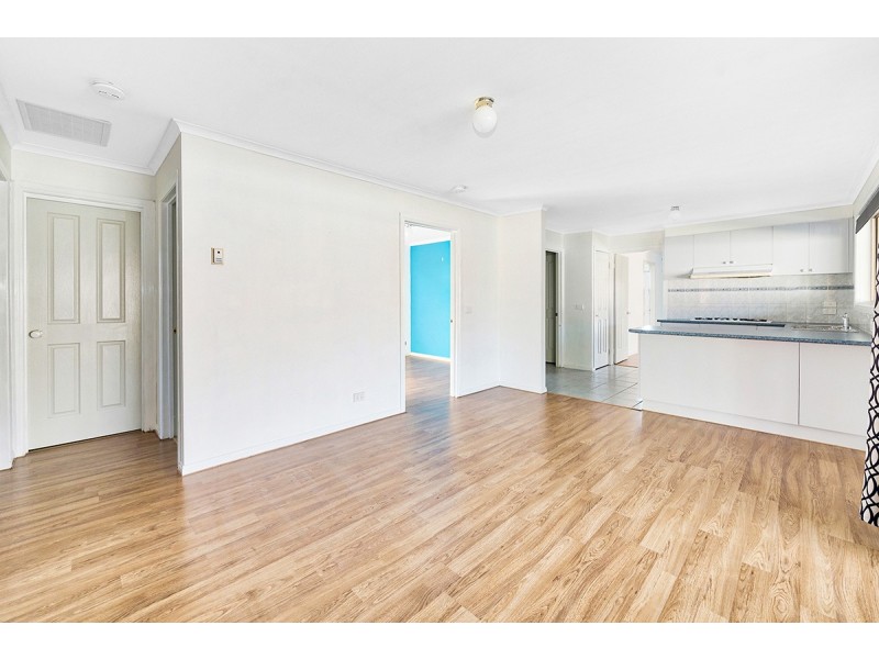 12 Greenmantle Close, Cranbourne West VIC 3977