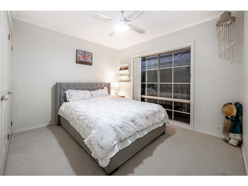 11 Kibo Court, Cranbourne North VIC 3977