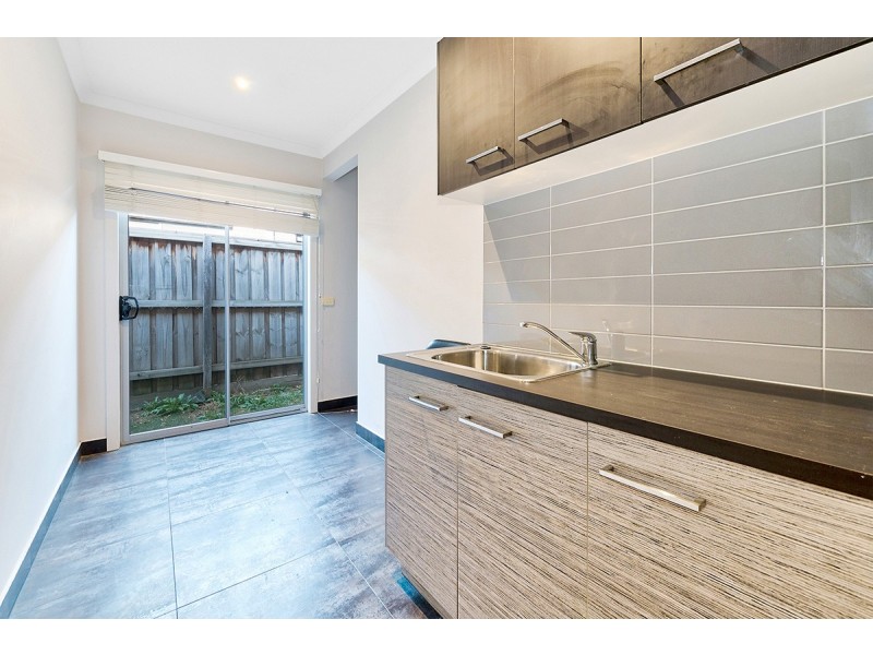 12 Waterbury Street, Cranbourne VIC 3977