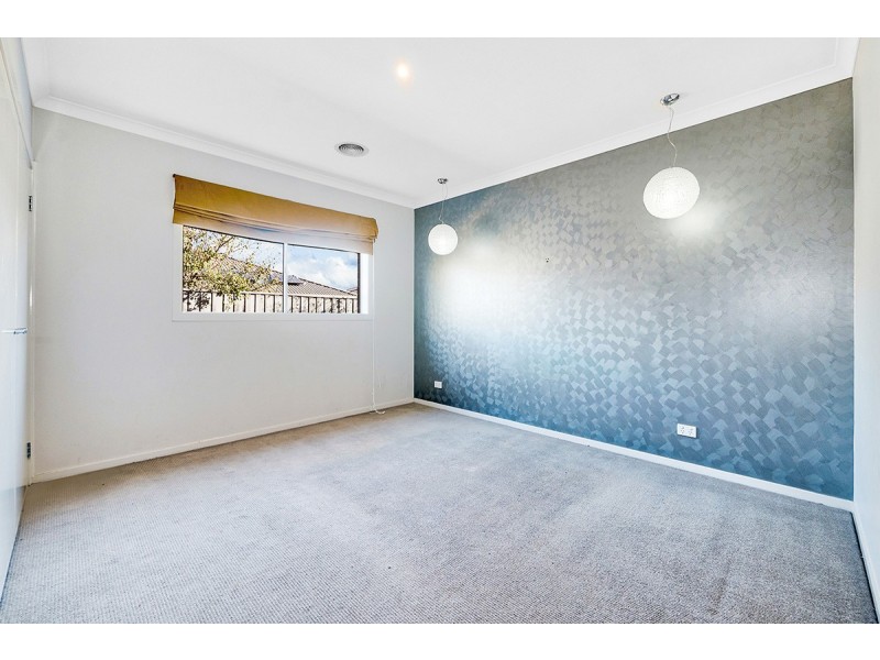 12 Waterbury Street, Cranbourne VIC 3977