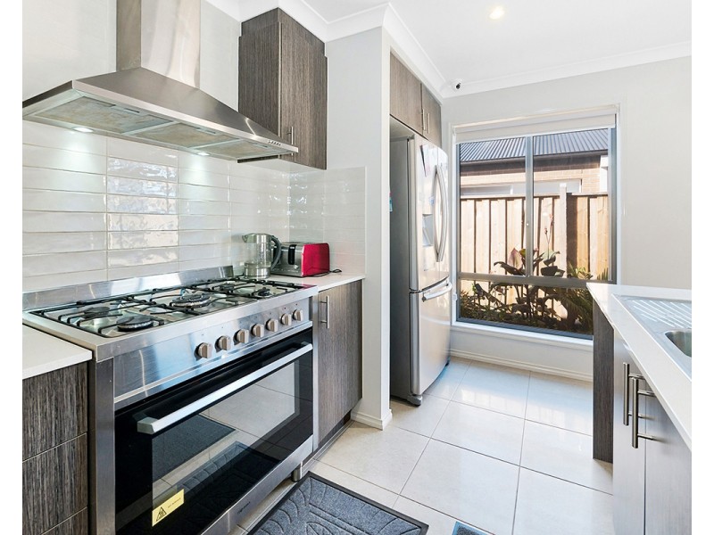 13 Greenglade Way, Cranbourne East VIC 3977