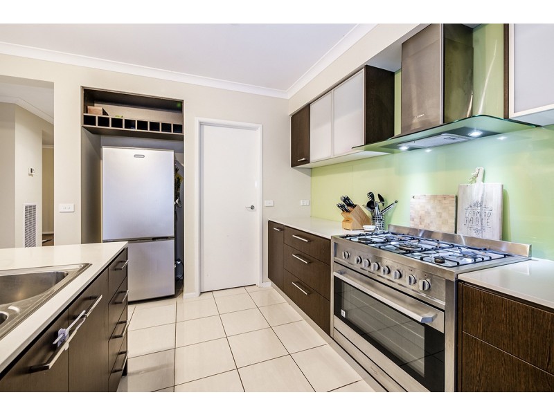 22 Alarah Boulevard, Cranbourne West VIC 3977