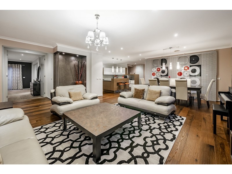 6 Sunline Way, Lyndhurst VIC 3975