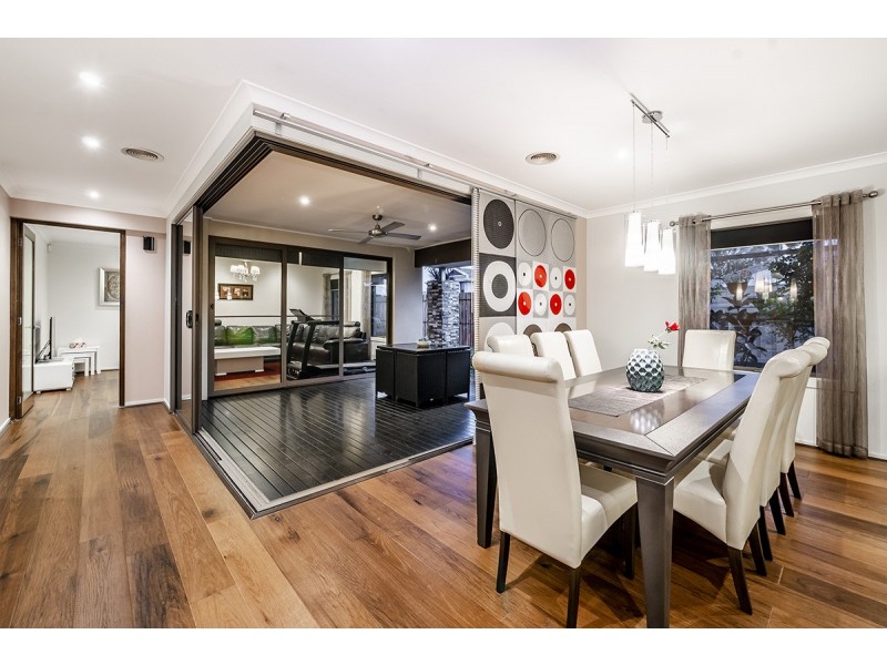 6 Sunline Way, Lyndhurst VIC 3975