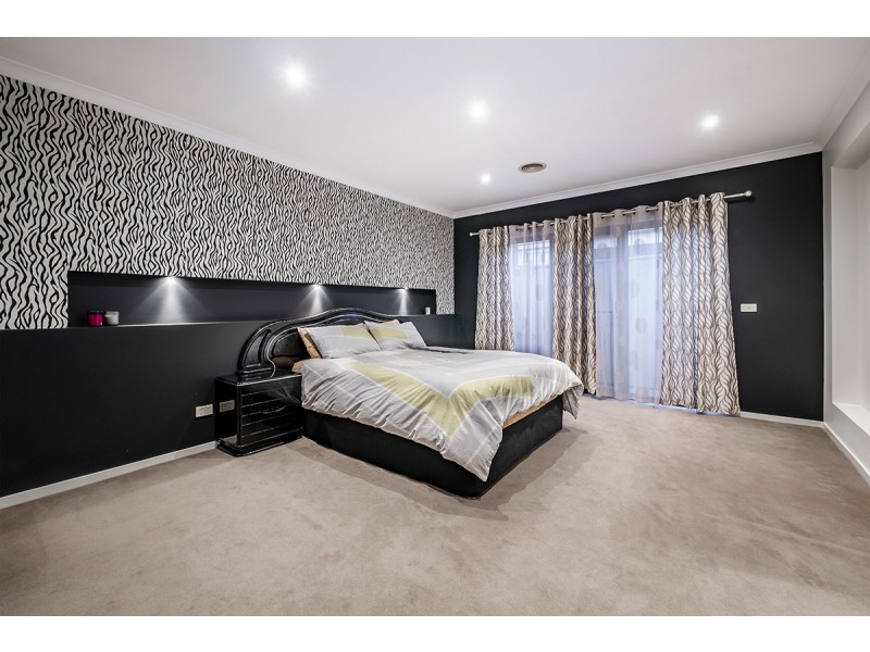 6 Sunline Way, Lyndhurst VIC 3975