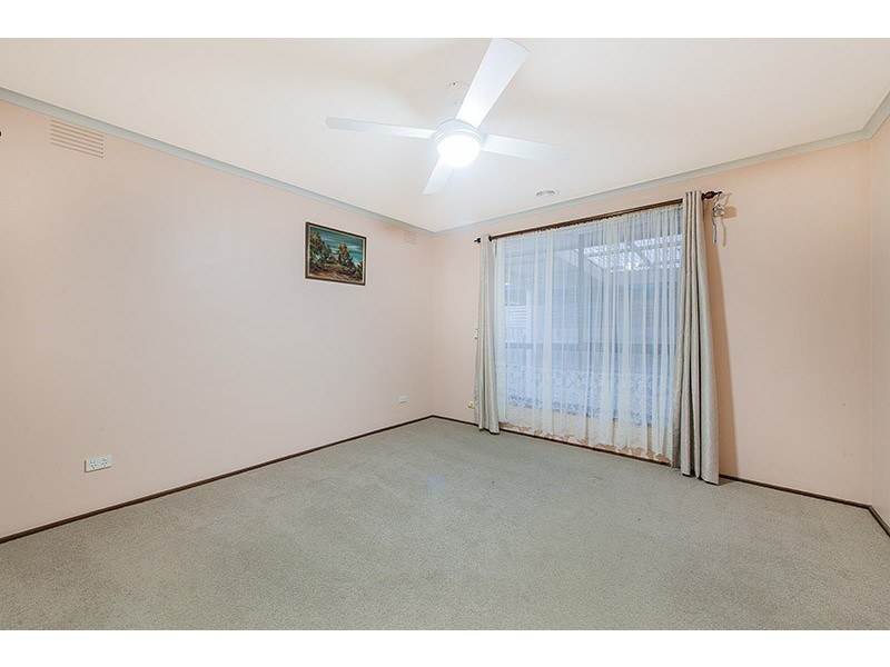 15 Belmar Street, Cranbourne VIC 3977