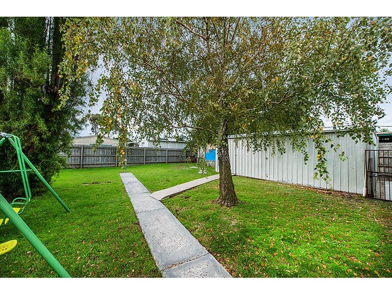 15 Belmar Street, Cranbourne VIC 3977