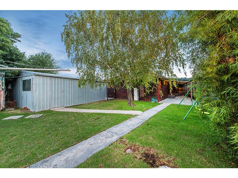 15 Belmar Street, Cranbourne VIC 3977
