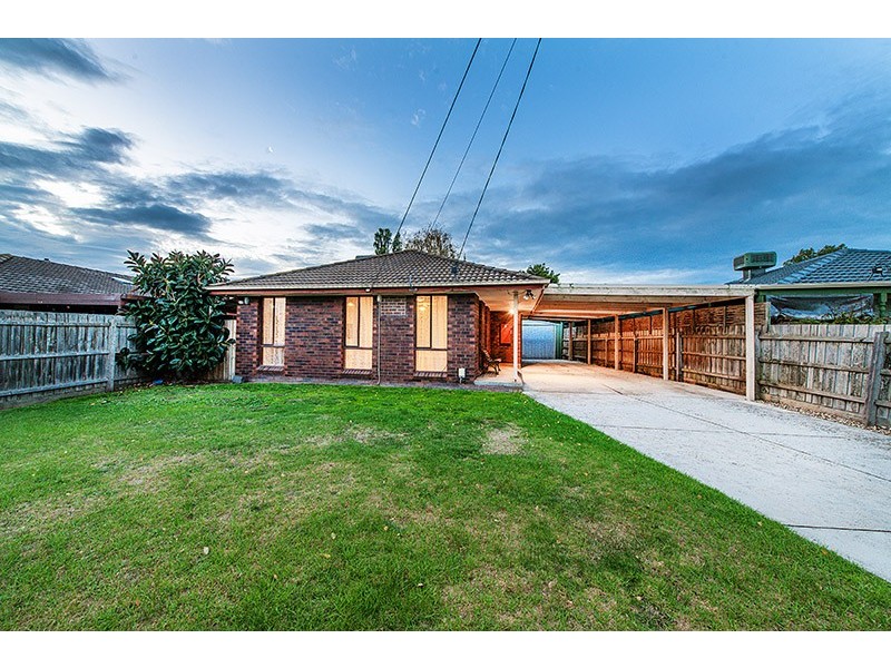 15 Belmar Street, Cranbourne VIC 3977