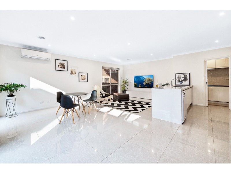 3/72 Huon Park Road, Cranbourne North VIC 3977