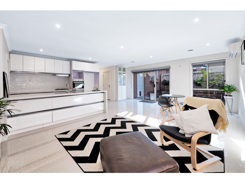 3/72 Huon Park Road, Cranbourne North VIC 3977