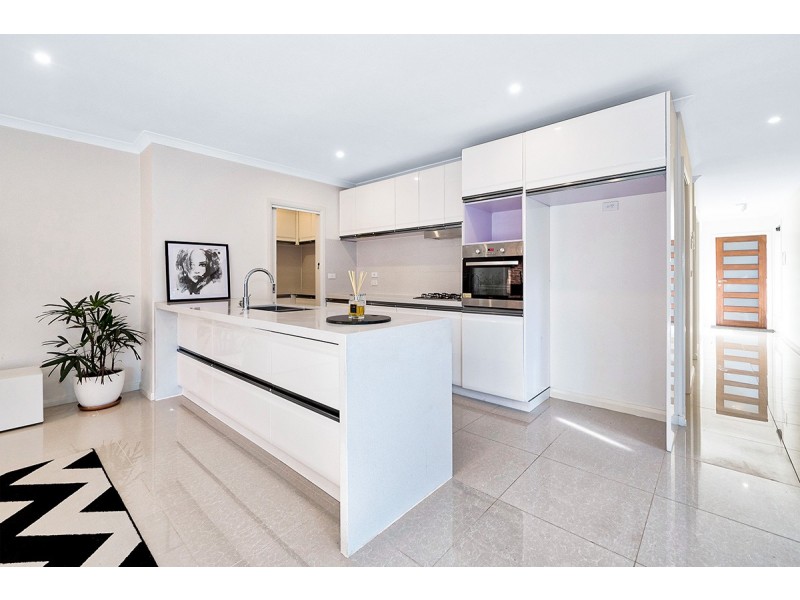 3/72 Huon Park Road, Cranbourne North VIC 3977