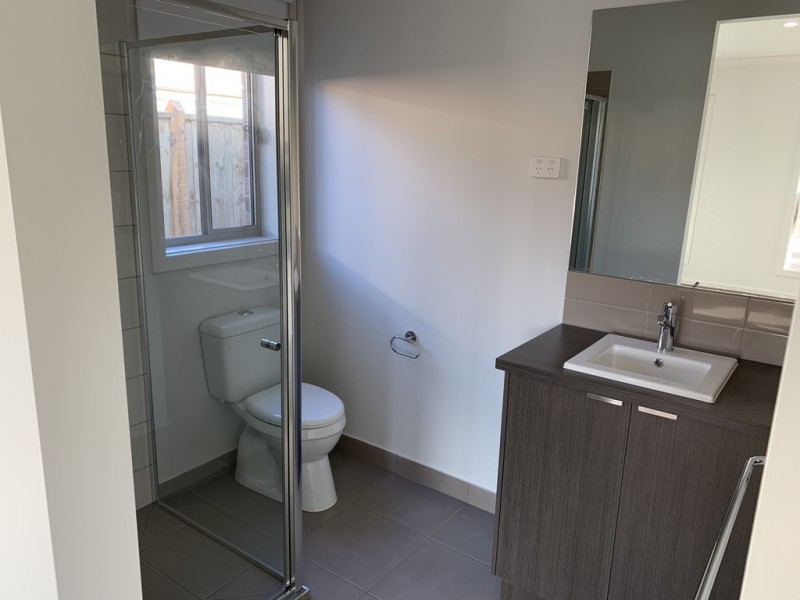 45 Ezra Street, Cranbourne East VIC 3977