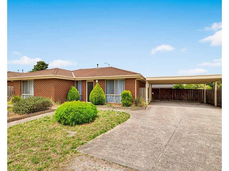 2 Glenleigh Court, Cranbourne North VIC 3977
