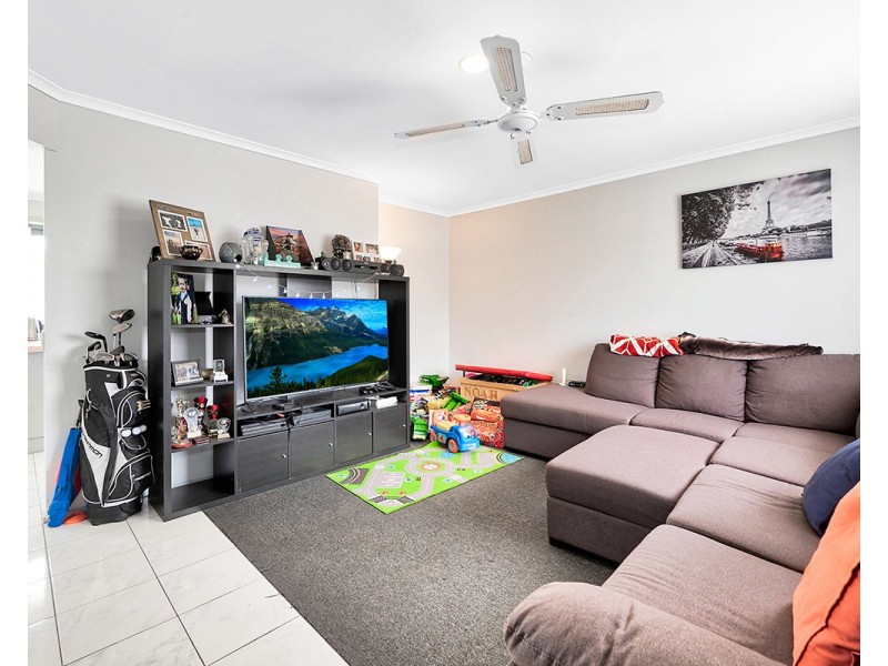 2 Glenleigh Court, Cranbourne North VIC 3977