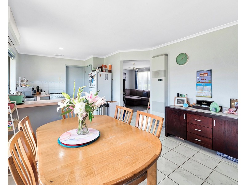 2 Glenleigh Court, Cranbourne North VIC 3977