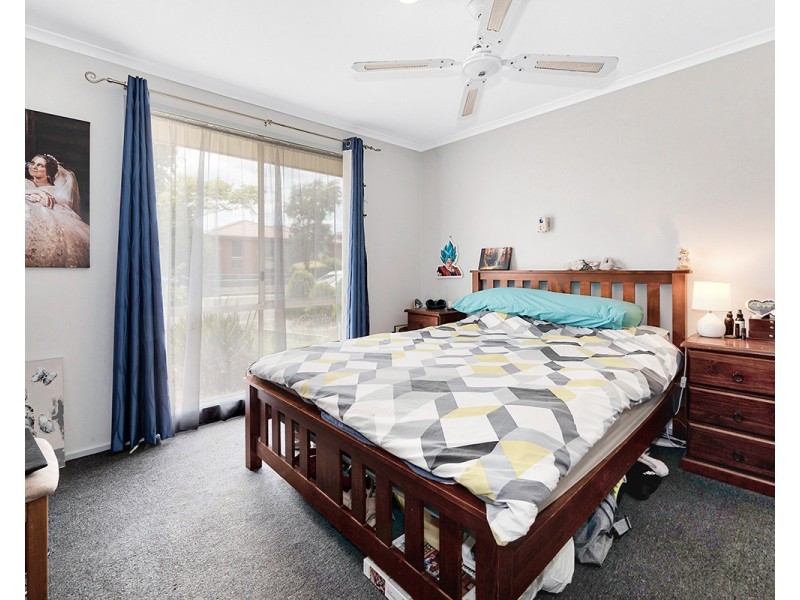2 Glenleigh Court, Cranbourne North VIC 3977