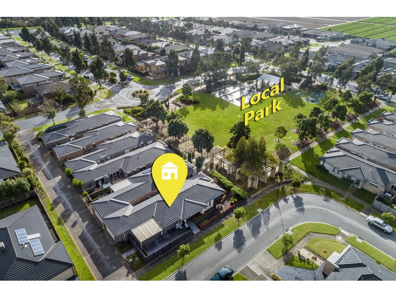 31 Sierra Walk, Cranbourne North VIC 3977