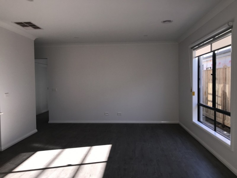 39 Beatrix Circuit, Officer VIC 3809