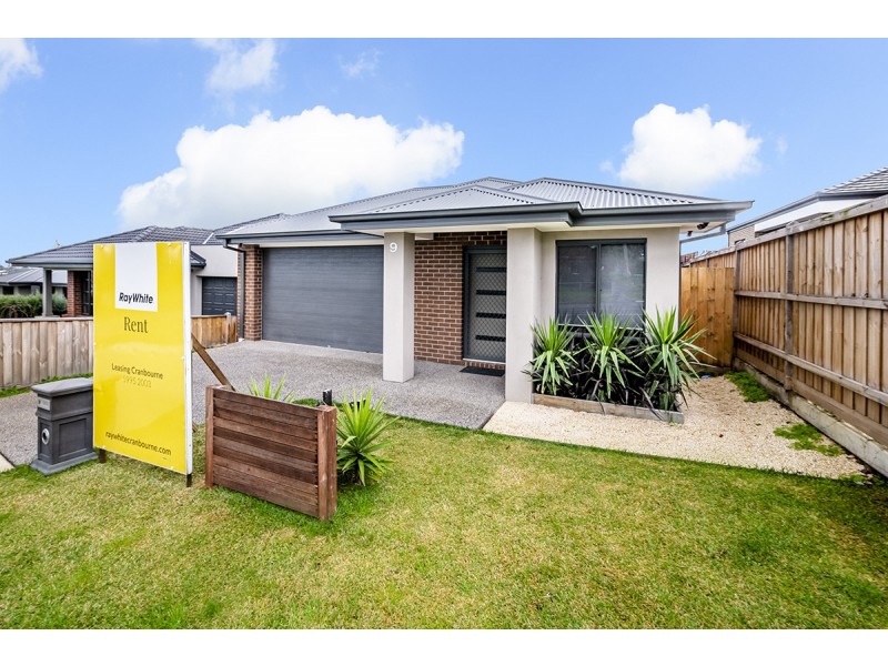 9 Bayview Road, Officer VIC 3809