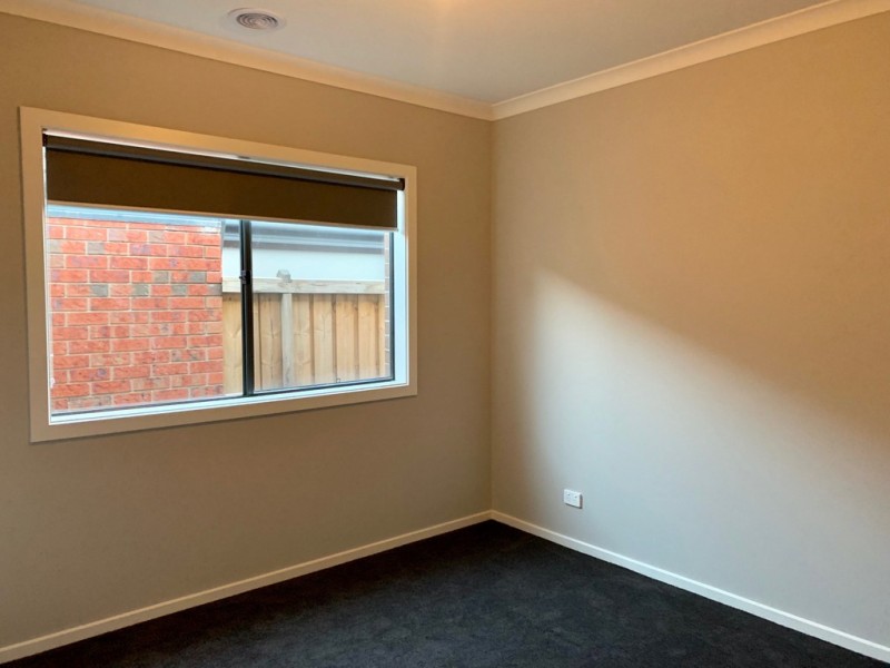 9 Bayview Road, Officer VIC 3809