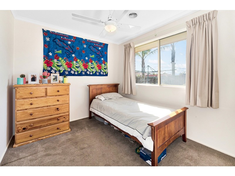 7 Nyah Place, Cranbourne West VIC 3977