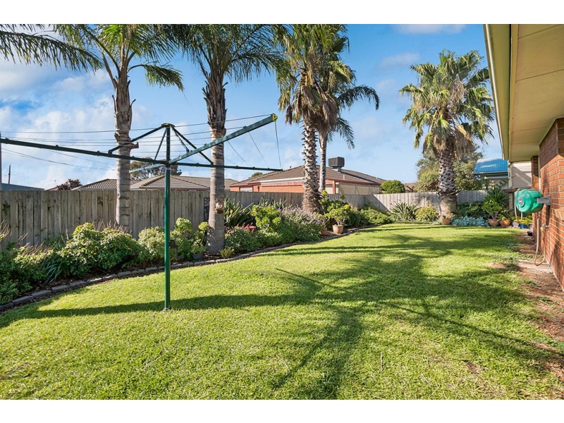 7 Nyah Place, Cranbourne West VIC 3977