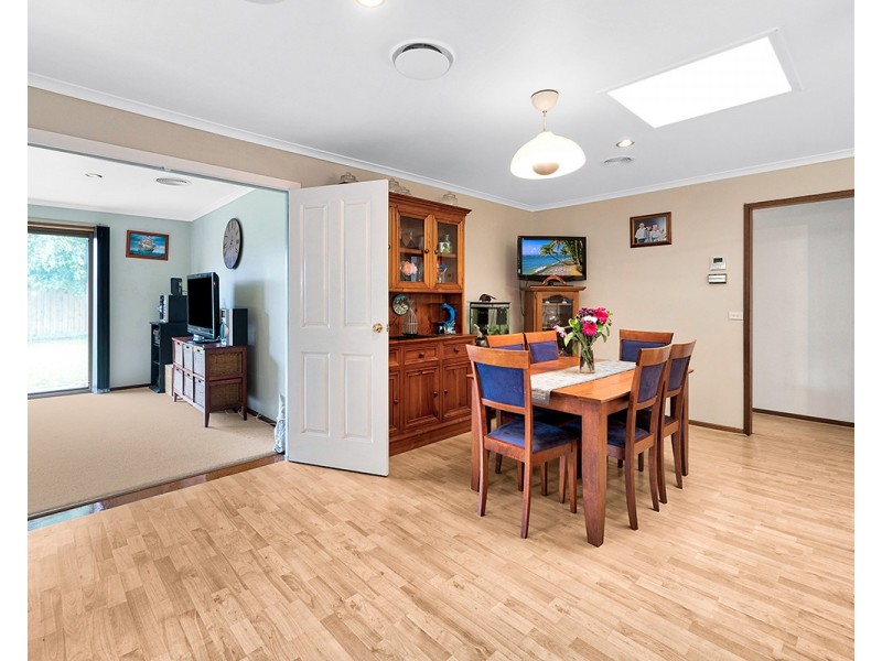 12 Hollyhock Court, Cranbourne North VIC 3977