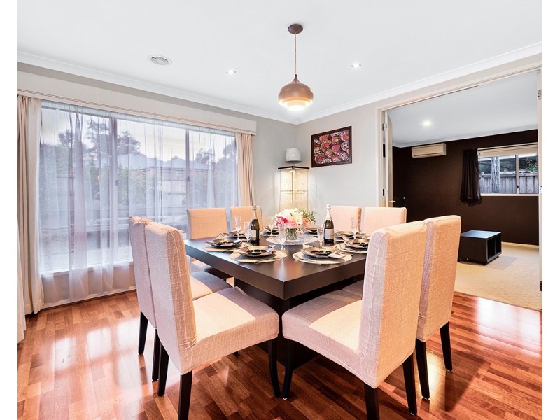 4 Blue Peppermint Court, Lyndhurst VIC 3975