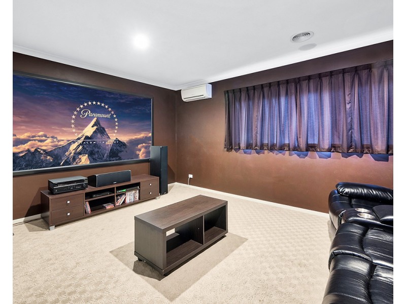 4 Blue Peppermint Court, Lyndhurst VIC 3975