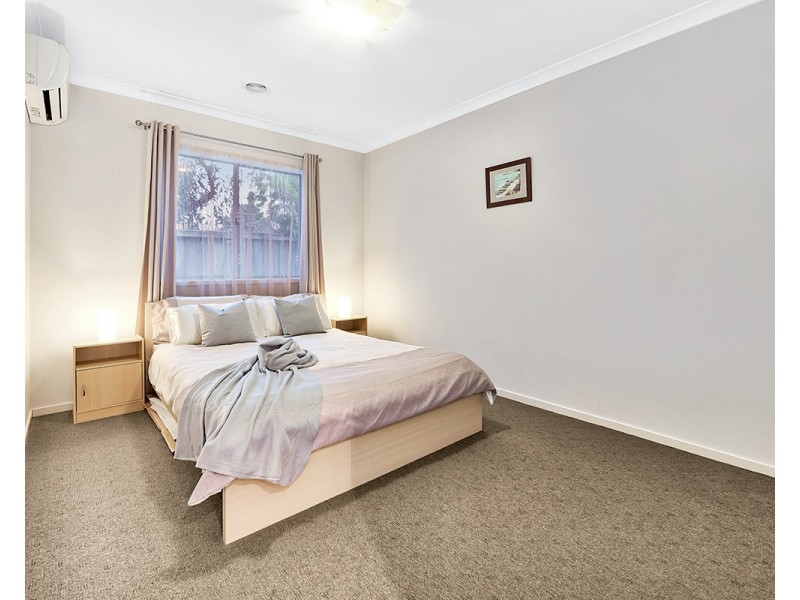 4 Blue Peppermint Court, Lyndhurst VIC 3975