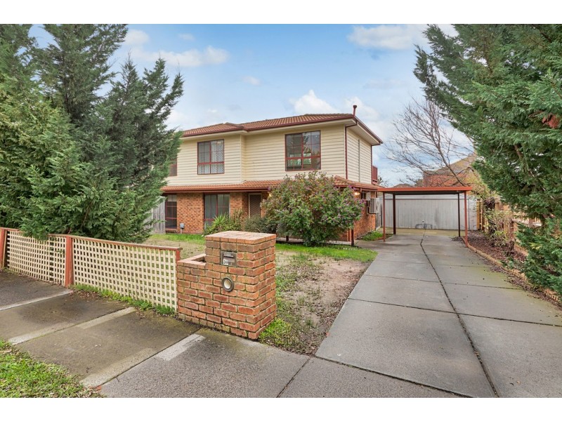 39 Lake View Drive, Narre Warren South VIC 3805