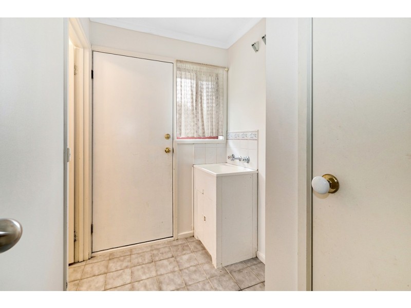 39 Lake View Drive, Narre Warren South VIC 3805