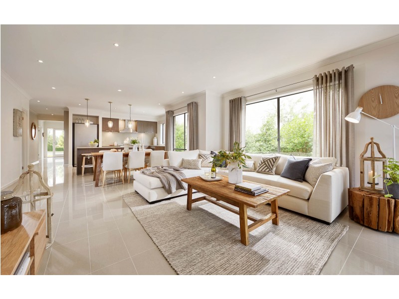 16 Welsh Crescent, Clyde North VIC 3978