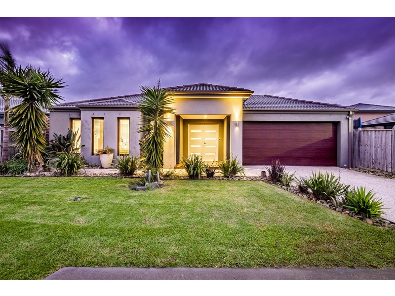 3 Sunnybrook Way, Lyndhurst VIC 3975