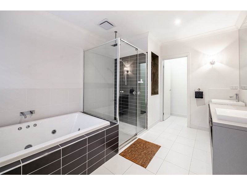 3 Sunnybrook Way, Lyndhurst VIC 3975