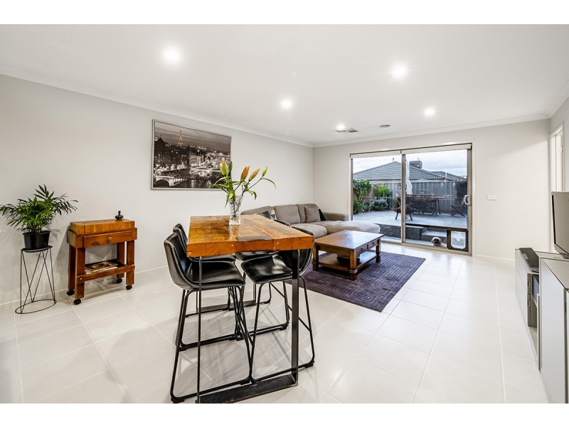 40 Green Gully Road, Clyde VIC 3978